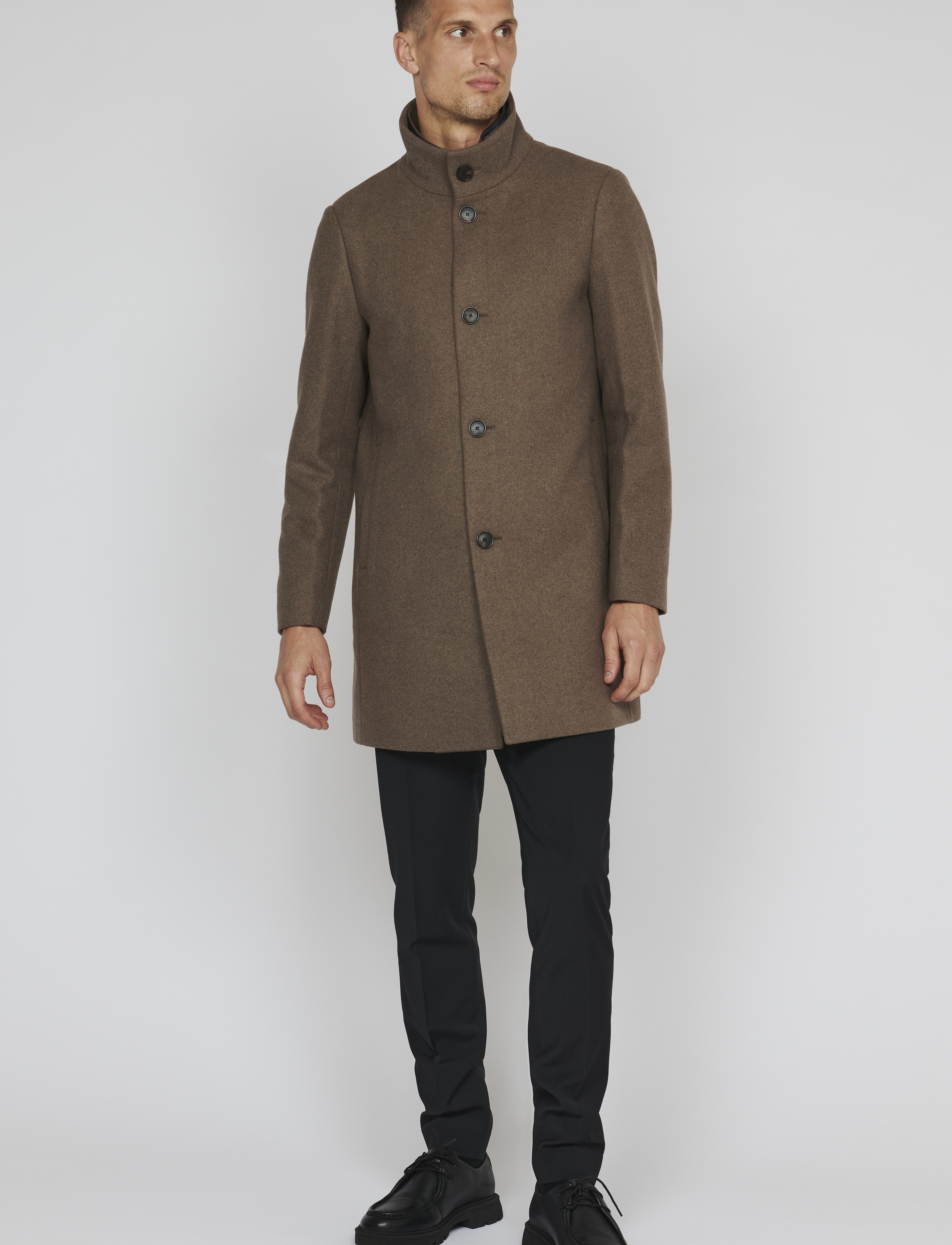 Matinique - MARobert - ullrockar - walnut - 3