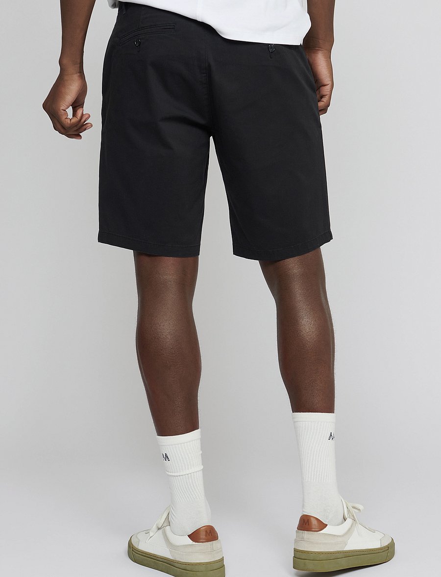 Matinique - MAthomas Short - lühikesed chino-püksid - black - 4