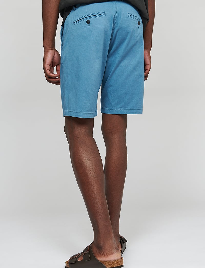 Matinique - MAthomas Short - chinos shorts - captain's blue - 4