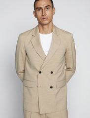 Matinique - MAwalker Double Heritage - double breasted blazers - simply taupe - 2