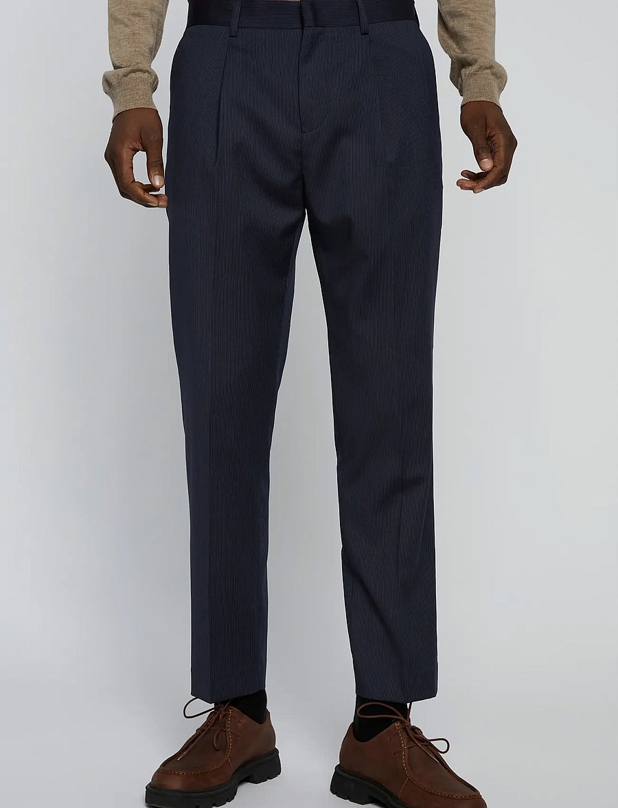 Matinique - MAweller Pleat Pant - suit trousers - dark navy - 0