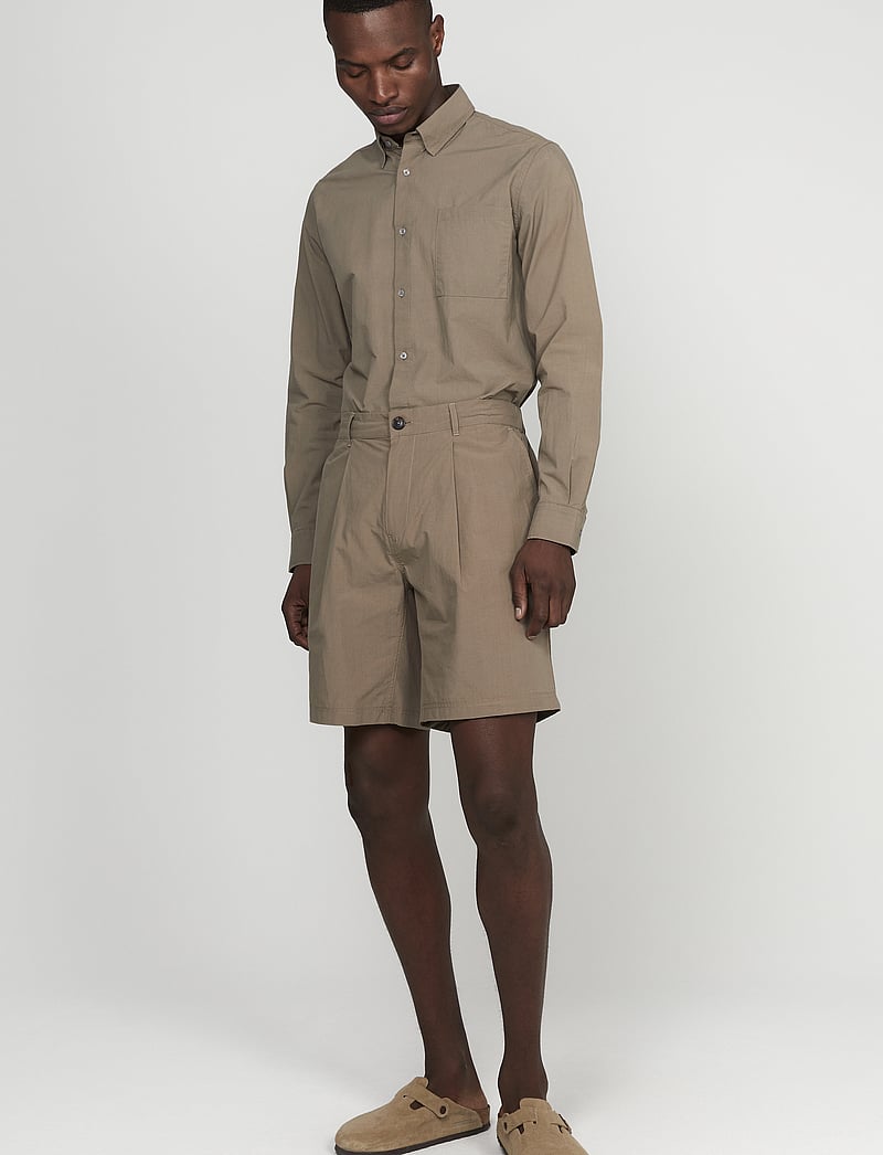 Matinique - MAhart Short - chinos shorts - walnut - 3