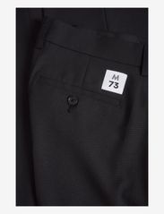 Matinique - MAweller Pleat Pant 73 - casual bukser - black - 1