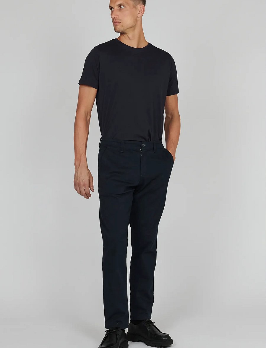 Matinique - MAparker Pant - freizeithosen - dark navy - 3