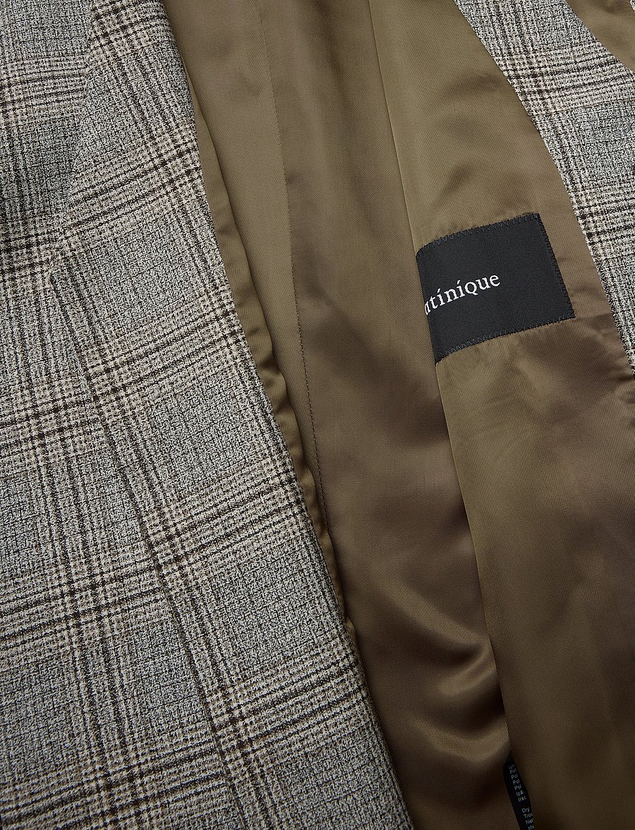 Matinique - MAbreck - waistcoats - teak - 2