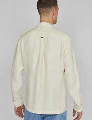 Matinique - MAharosch - linnen overhemden - oyster gray - 4