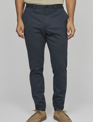 Matinique - MAliam Jersey Pant - formal trousers - dark navy - 2