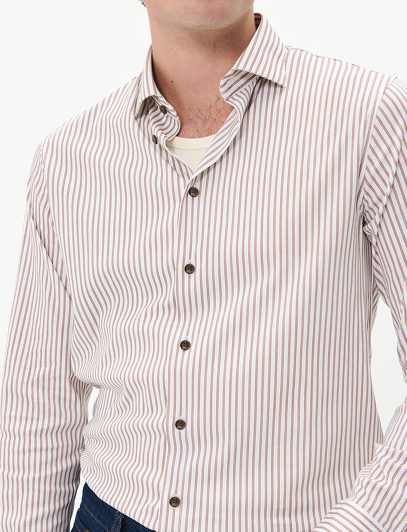 Matinique - MAmarc N - randiga skjortor - nut - 4