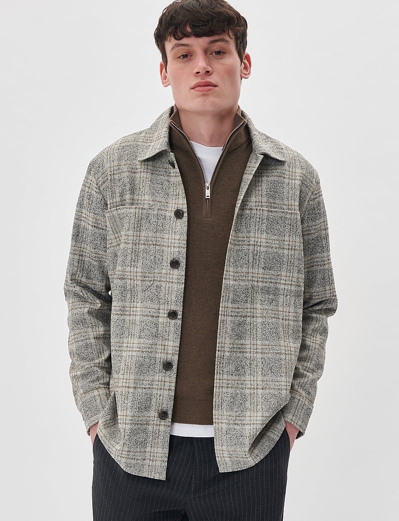 Matinique - MAdamo P - nach anlass kaufen - fallen rock - 0