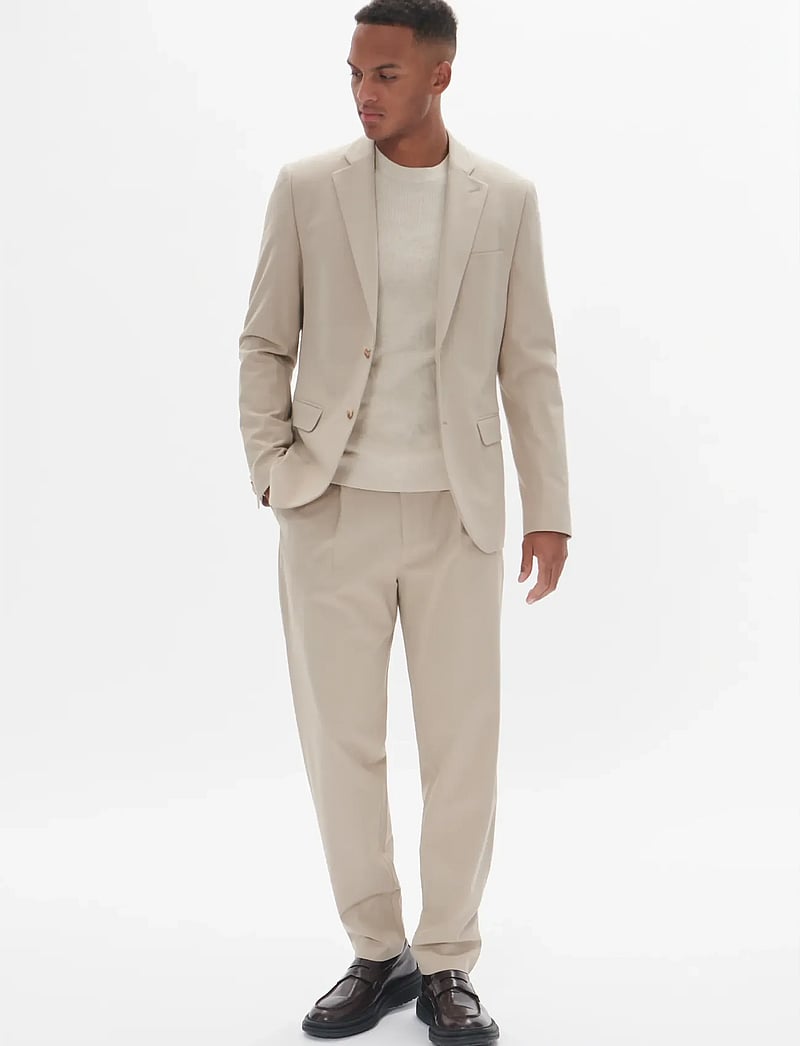 Matinique - MAgeorge - einreiher - plaza taupe - 3