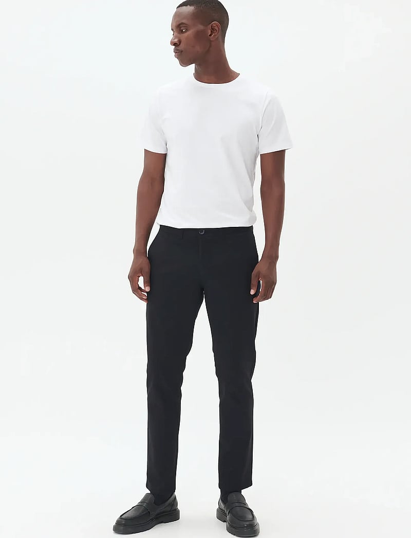 Matinique - MAPristu - anzugshosen - deep navy - 2