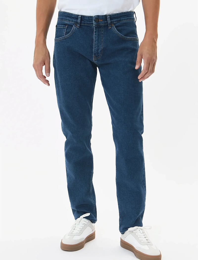 Matinique - MApete Jeans - regular jeans - light washed denim - 0