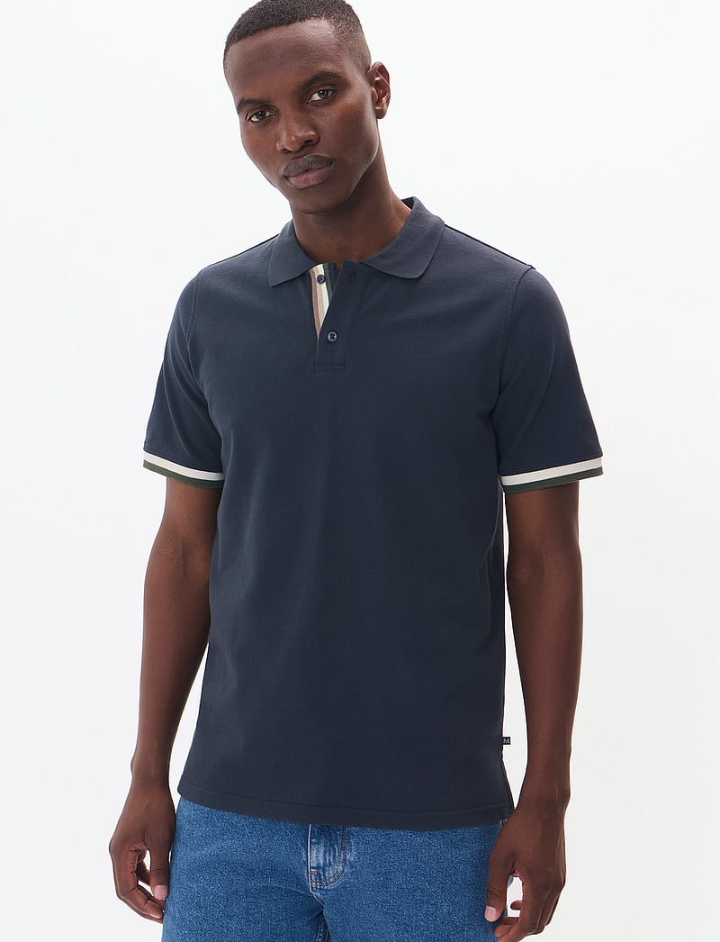 Matinique - MAscout Polo Stripe - kurzärmelig - dark navy - 0
