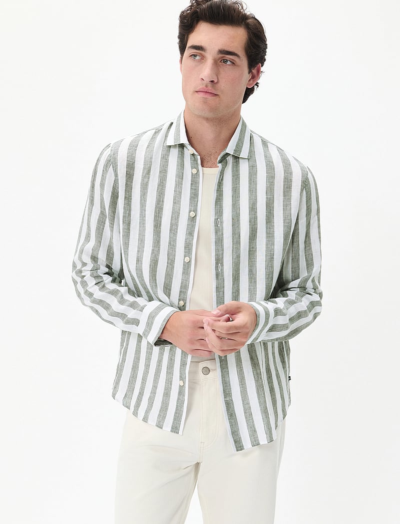 Matinique - MAmarc short - triibulised särgid - thyme - 0