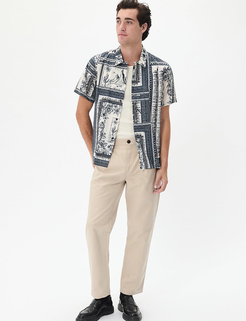 Matinique - MAfloss NP - kurzarmhemden - dark navy - 0