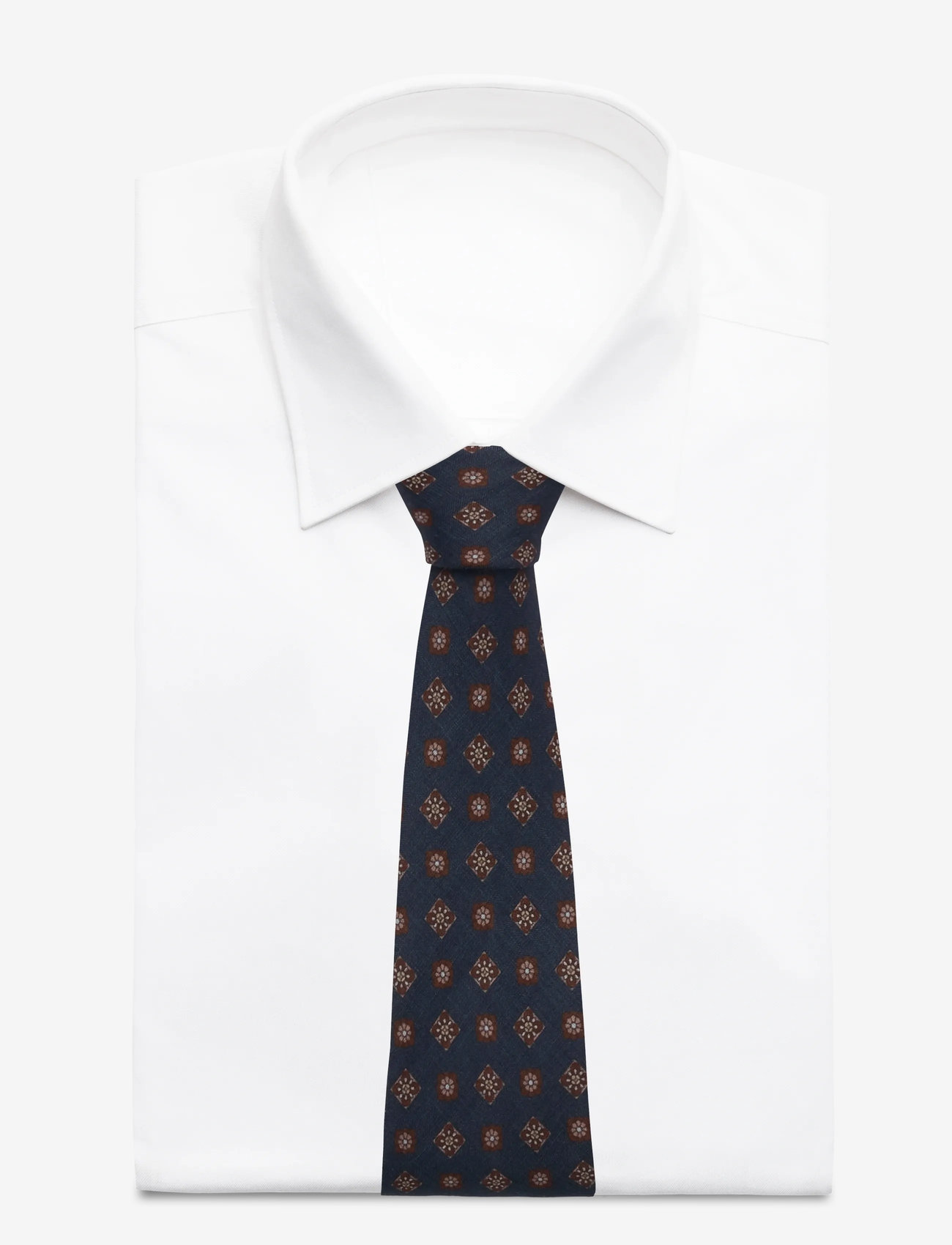 Matinique - MAtie - laveste priser - salute - 1