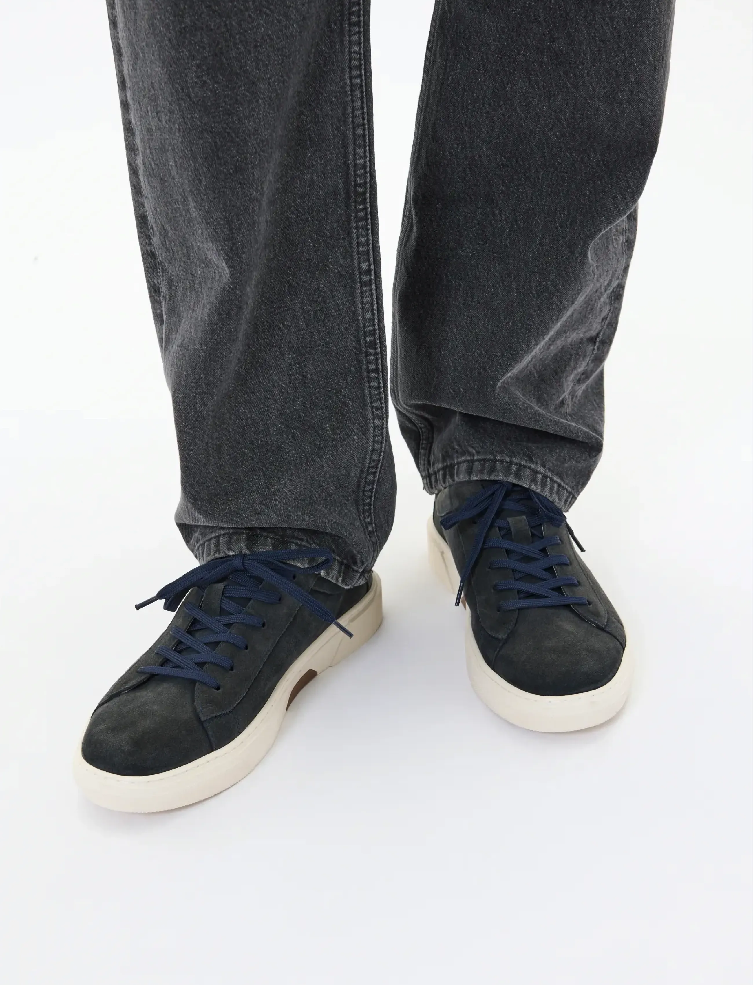 Matinique Malot låga sneakers herr – bild 2