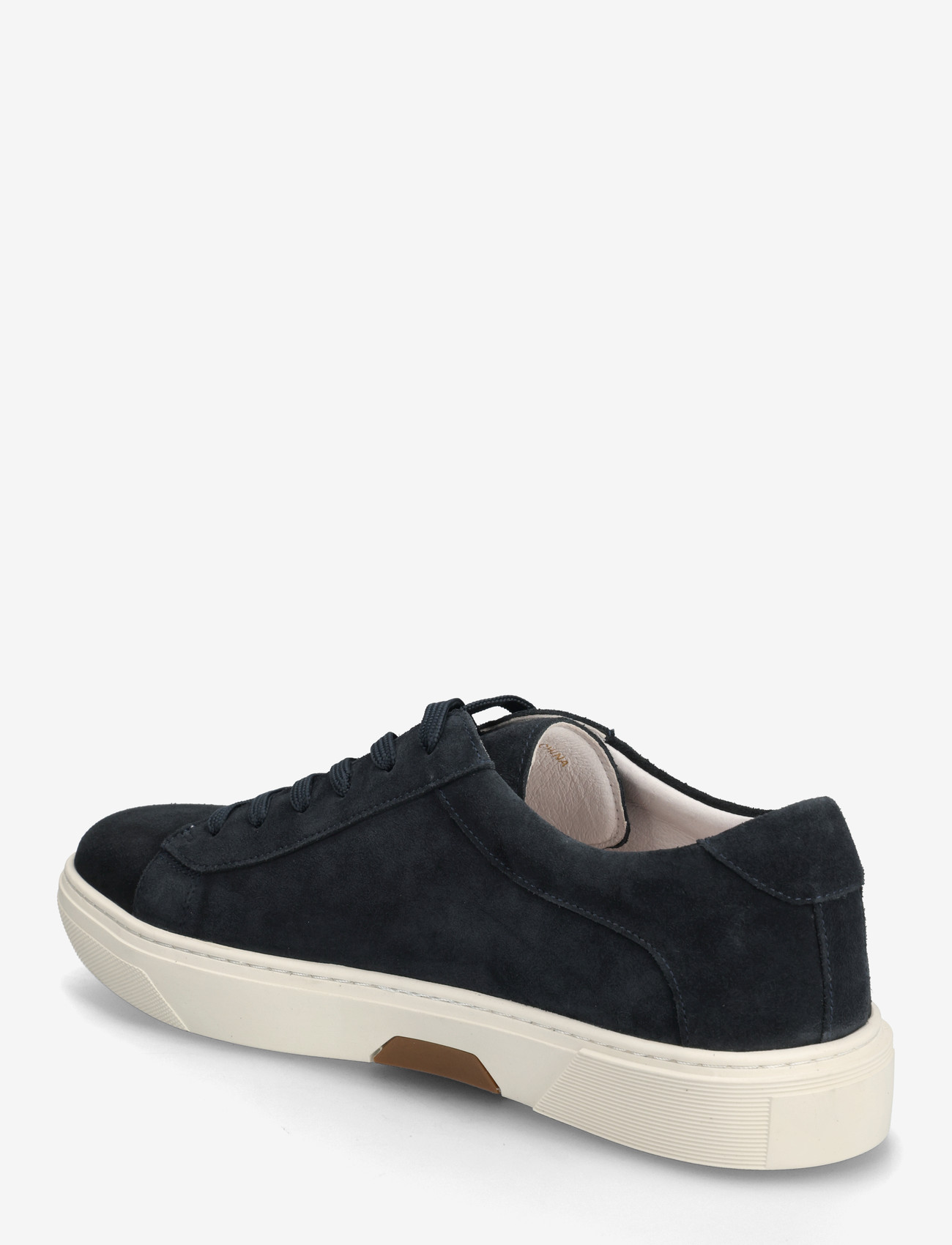 Matinique - MAlot - niedriger schnitt - salute - 2