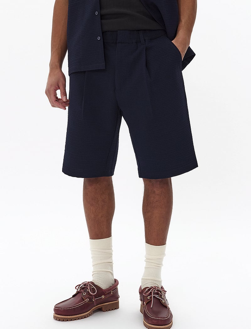 Matinique - MAfisher Short - casual shorts - dark navy - 0