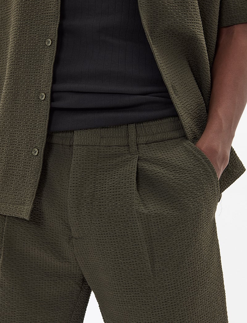 Matinique - MAfisher Short - casual shorts - light army - 4