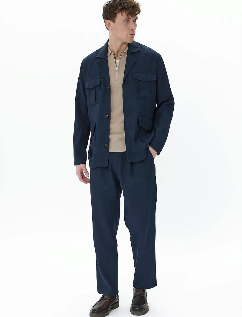 Matinique - MAdrakes Heritage - single breasted blazers - dark navy - 3