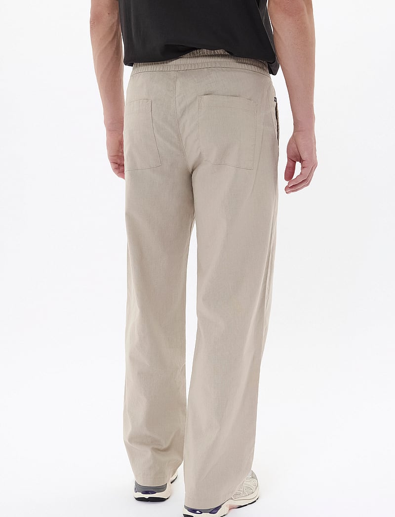 Matinique - MABarton Wide pants - linased püksid - plaza taupe - 4