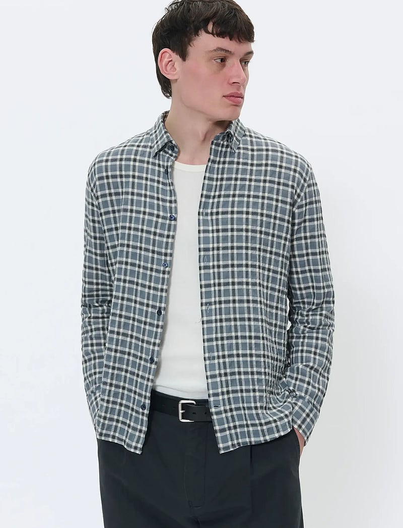 Matinique - MAChristaldo - ruudulised särgid - stormy weather - 0