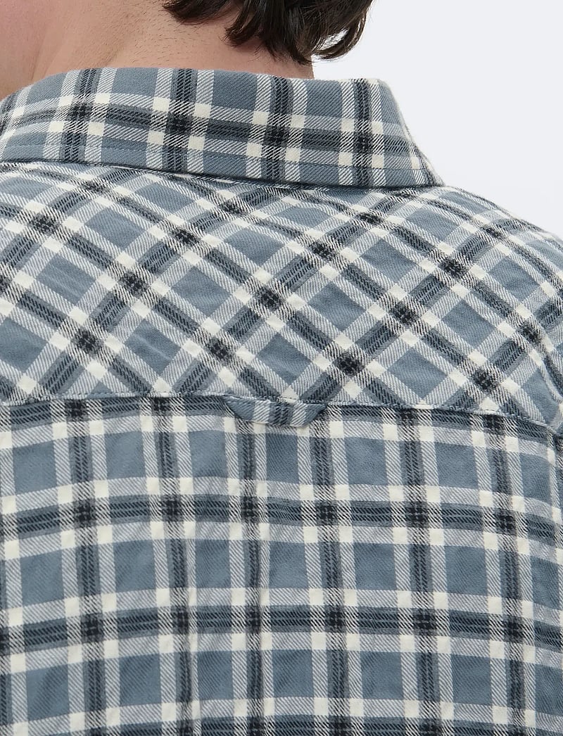 Matinique - MAChristaldo - ruudulised särgid - stormy weather - 4