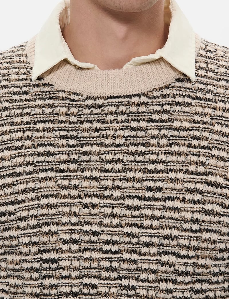 Matinique - MAtriton - rundhals - tannin - 4