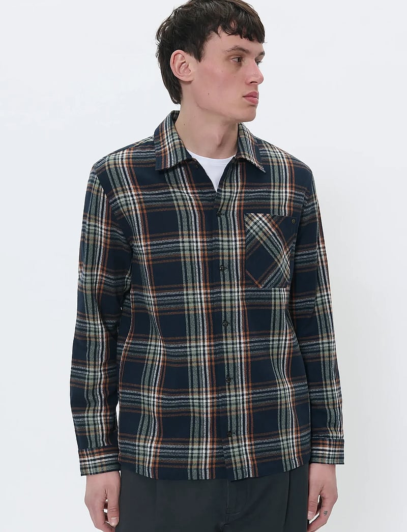 Matinique - MApelton N Heritage - ternede skjorter - dark navy - 0