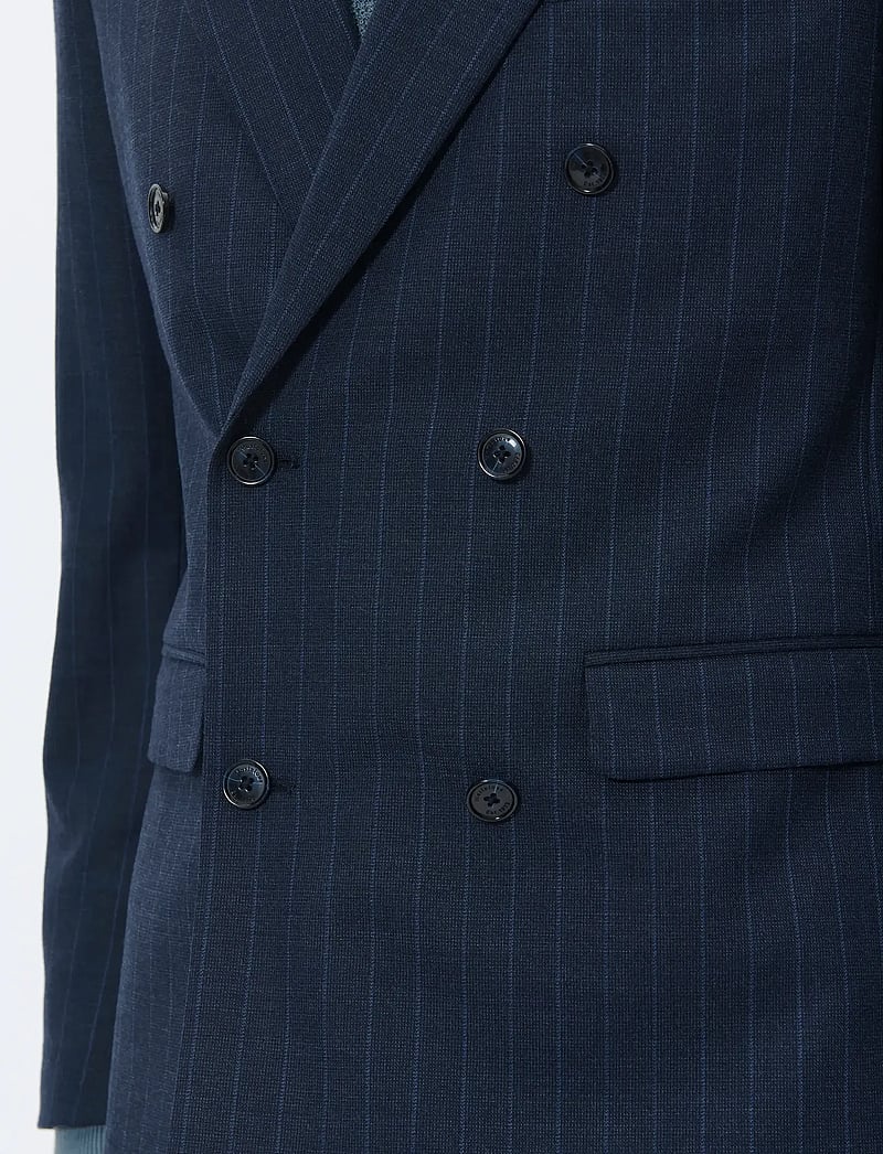 Matinique - MAgaret Double - double breasted blazers - dark navy - 4