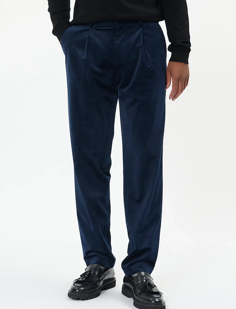 Matinique - MAkian Pant - anzugshosen - dark midnight - 0