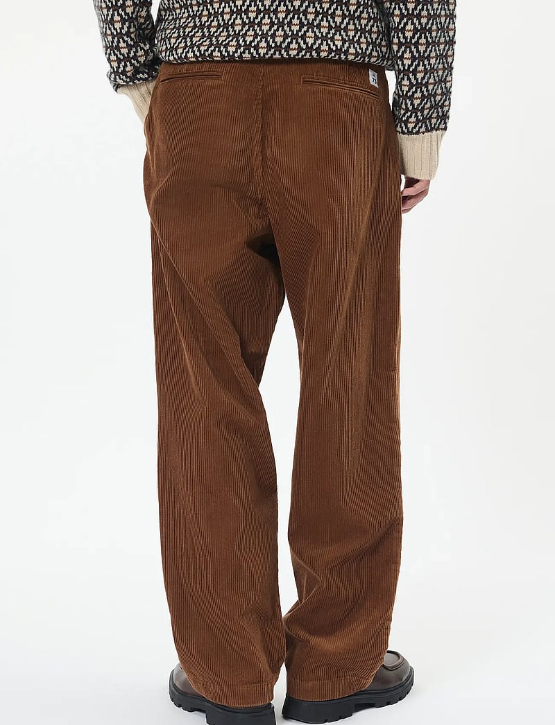 Matinique - MAchino Pleat Pant 73 - casual - emperador - 3