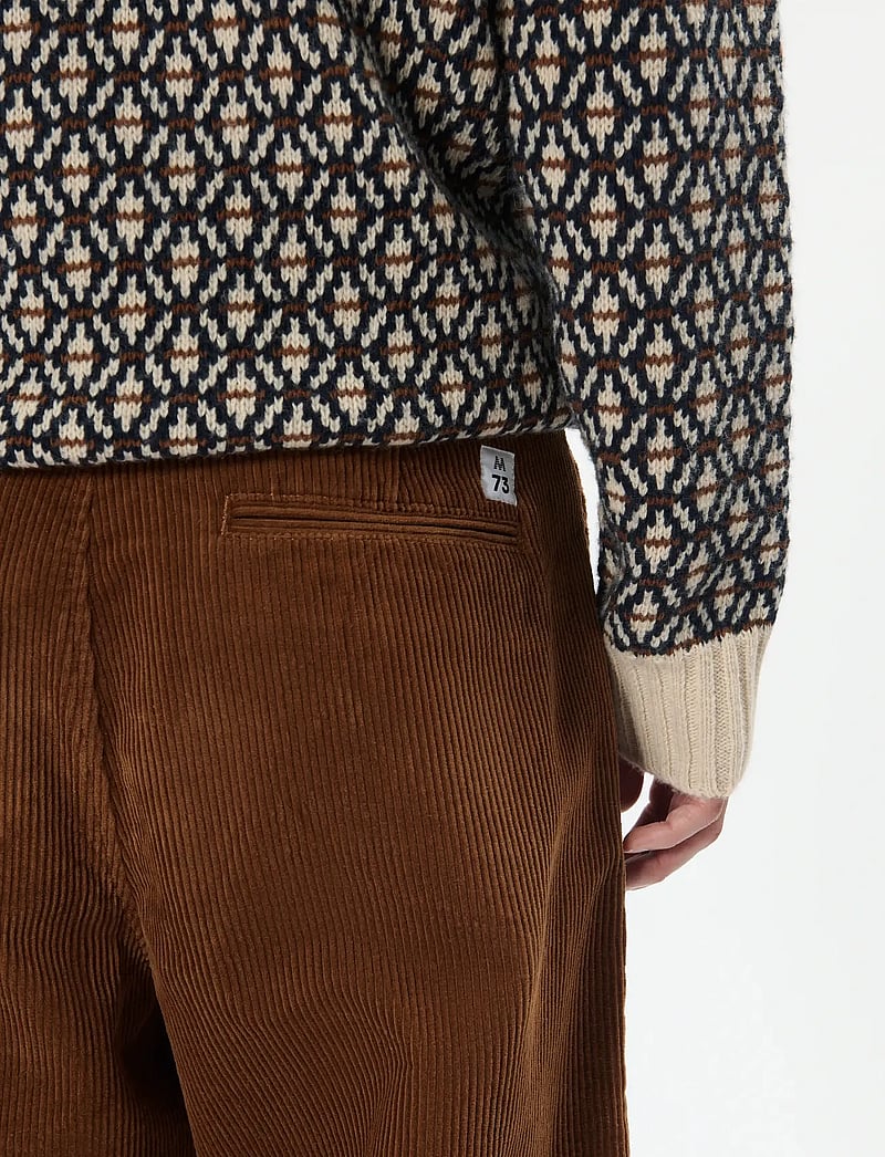Matinique - MAchino Pleat Pant 73 - casual - emperador - 4