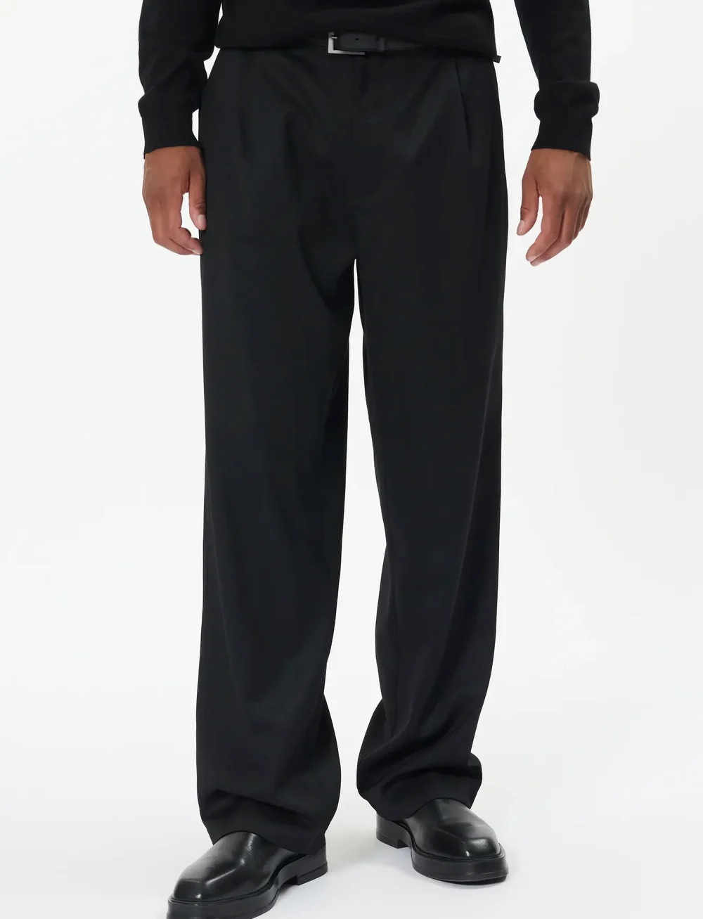 Matinique - MAchino Pleat Pant 73 - kasdienio stiliaus kelnės - black - 0