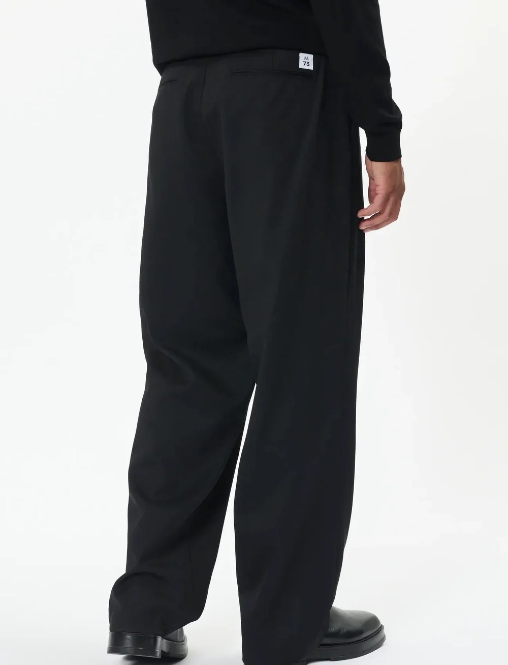 Matinique - MAchino Pleat Pant 73 - kasdienio stiliaus kelnės - black - 3
