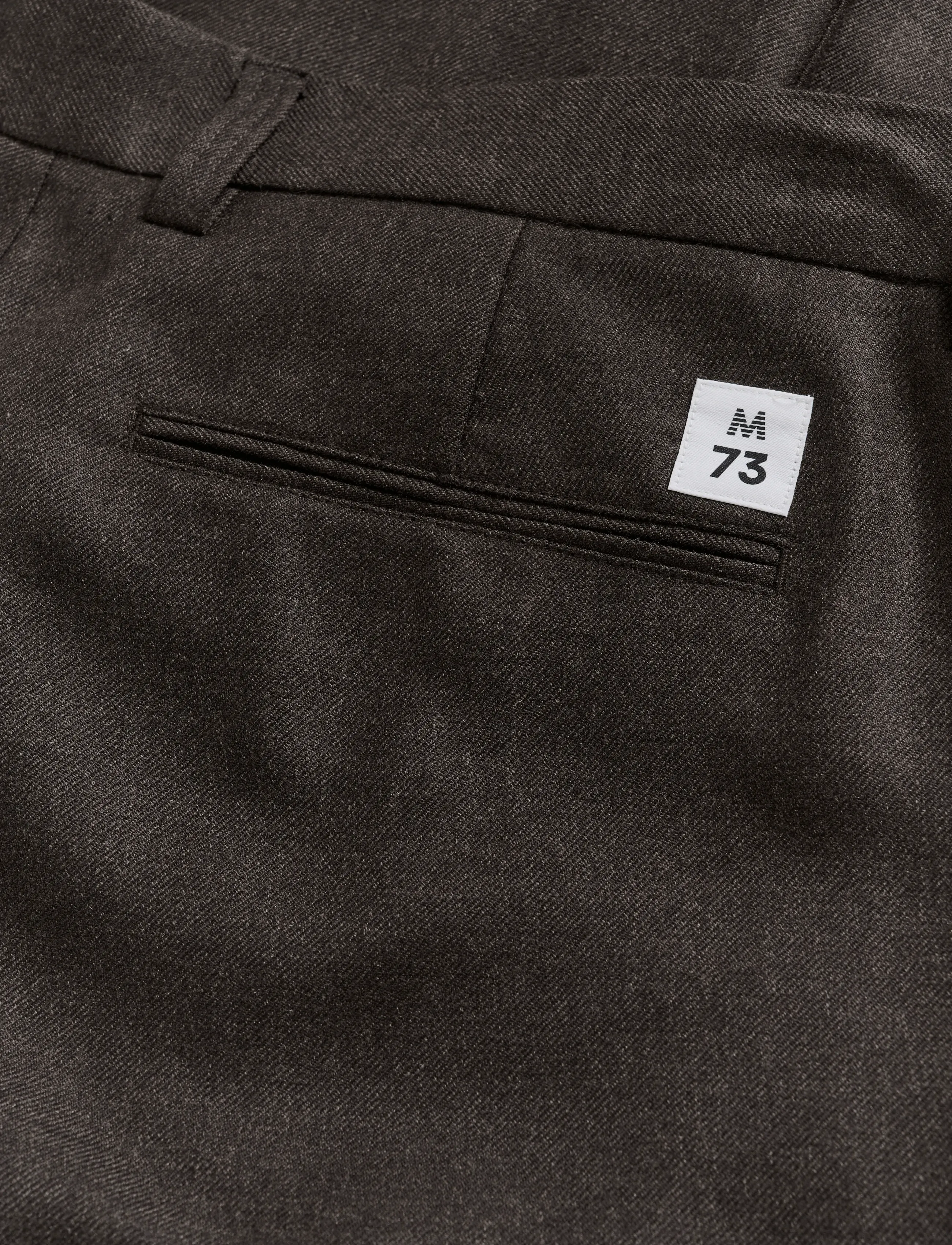 Matinique - MAchino Pleat Pant 73 - ganache - 5