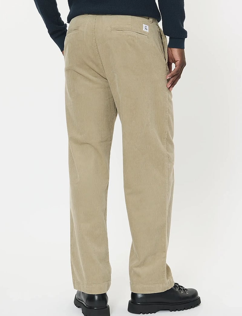 Matinique - MAChino Pant 73 - chinos - silver sage - 2