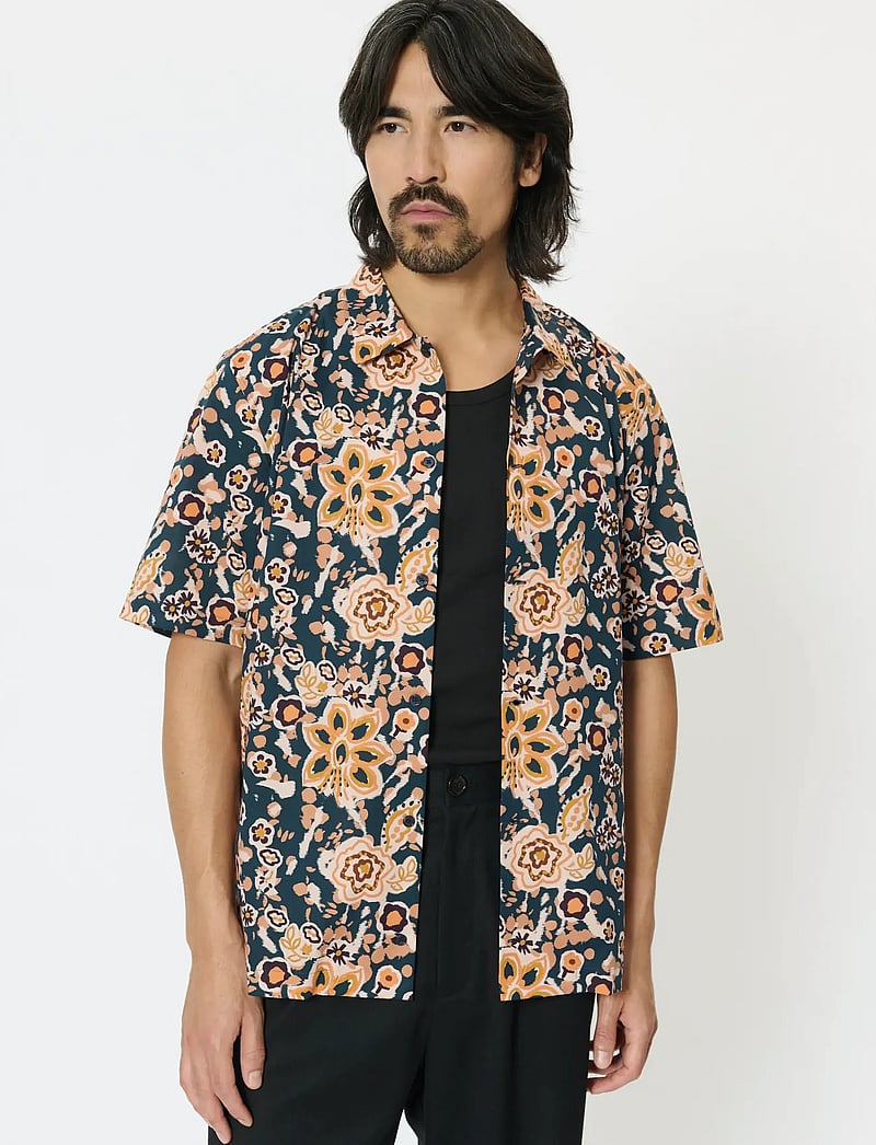 Matinique - MAfloss NP - hemden mit muster - gold flame - 0