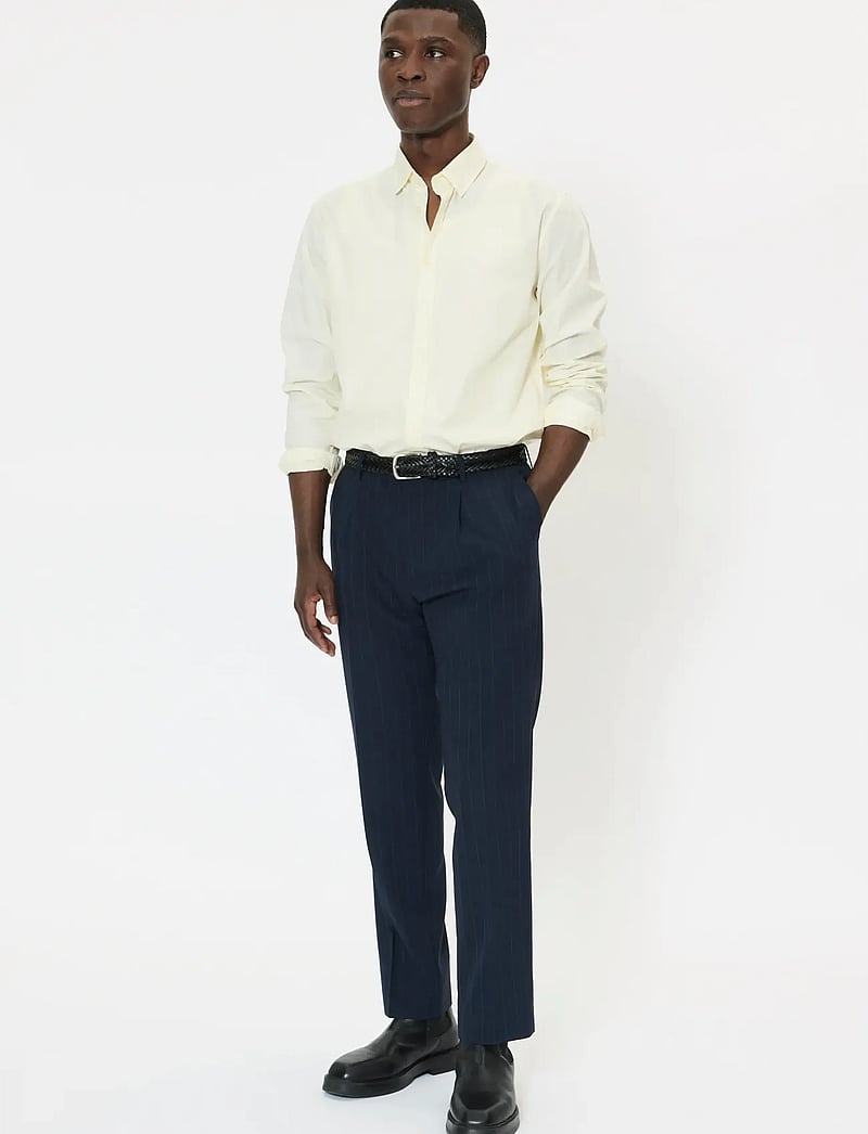 Matinique - MAChristaldo - kostymskjortor - off white - 2