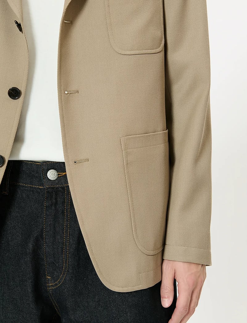 Matinique - MAcolt 3 73 - einreiher - tannin - 4