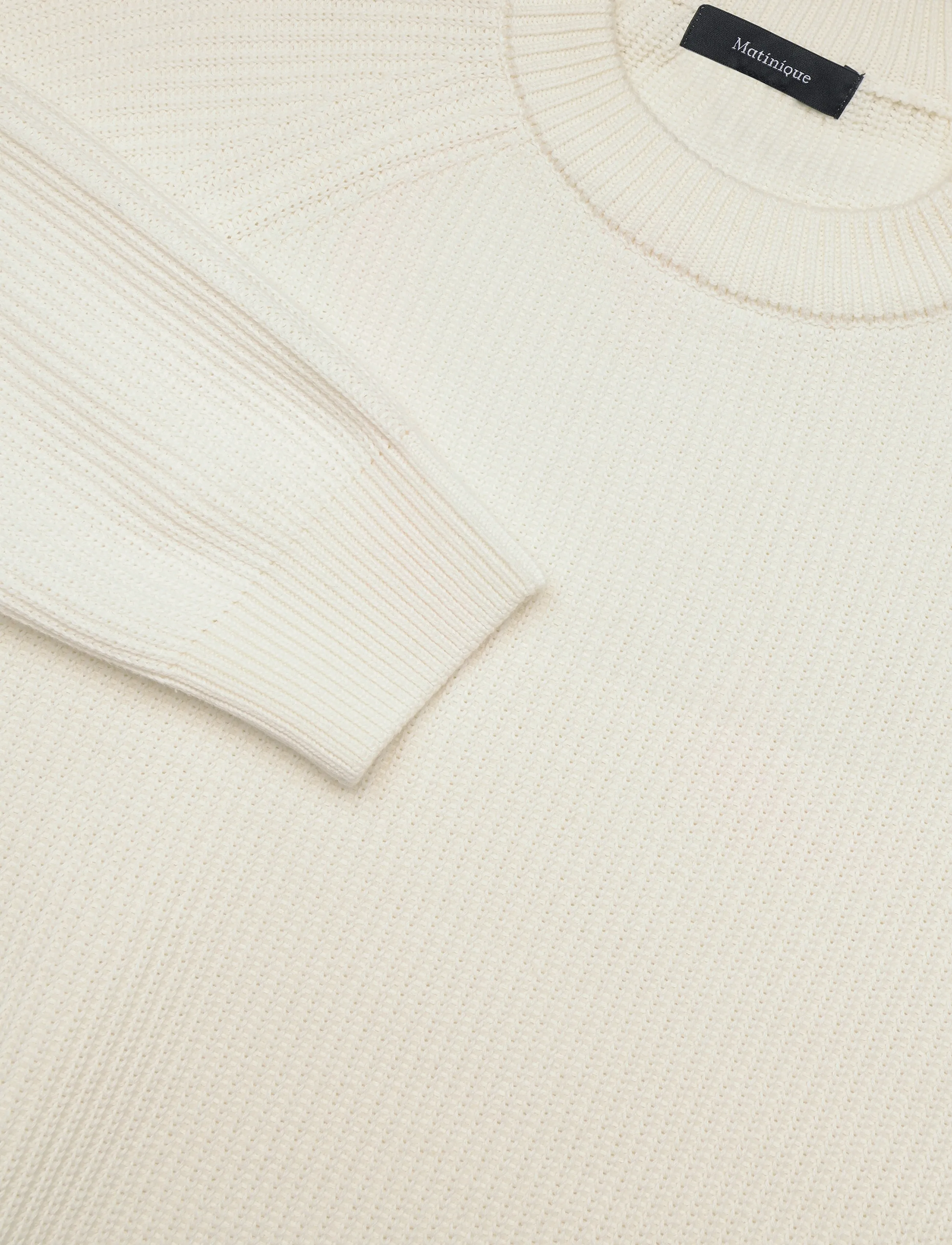 Matinique - MAhellson - Ümara kaelusega - off white - 2
