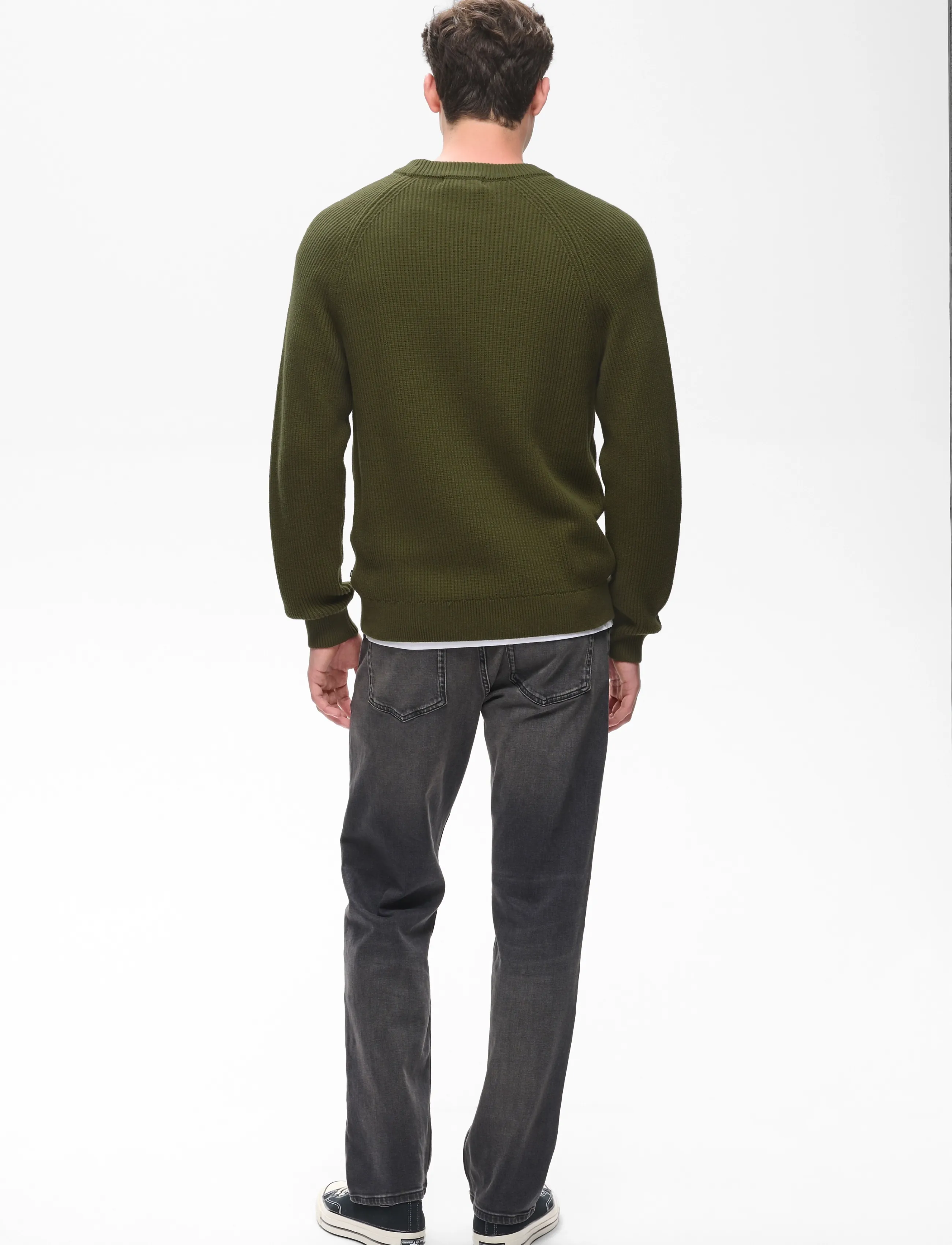 Matinique - MAhellson - rundhals - olive night - 4