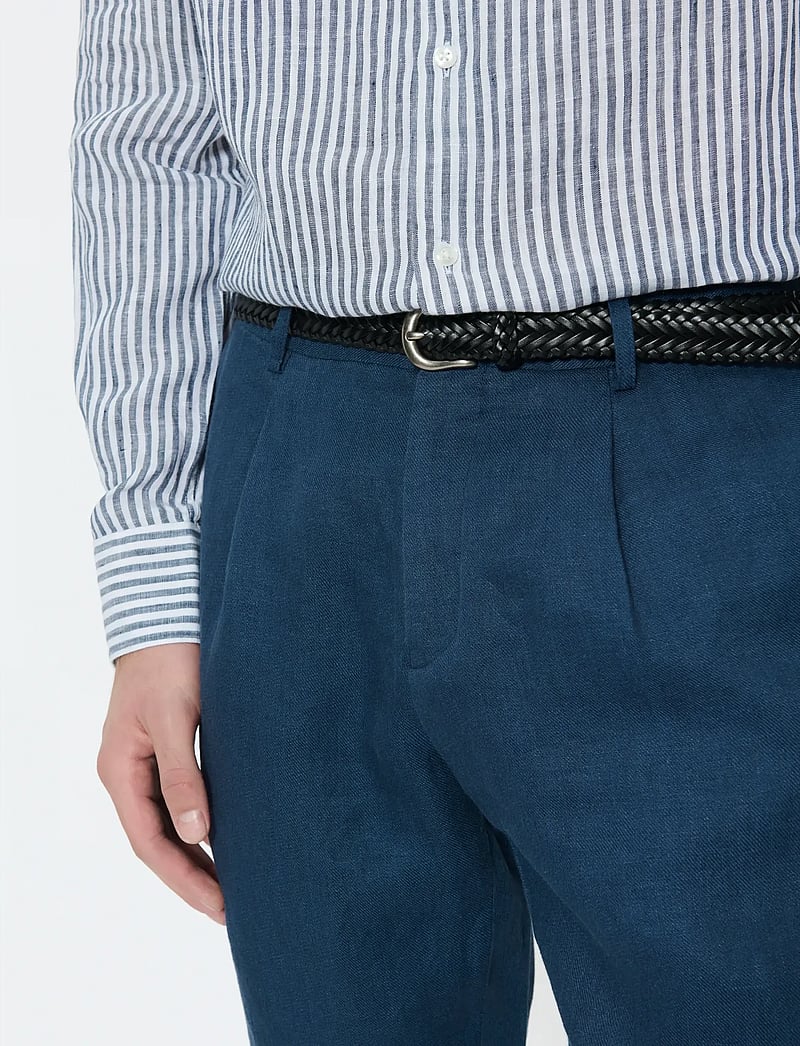 Matinique - MAweller Pant - leinenhosen - dark navy - 5