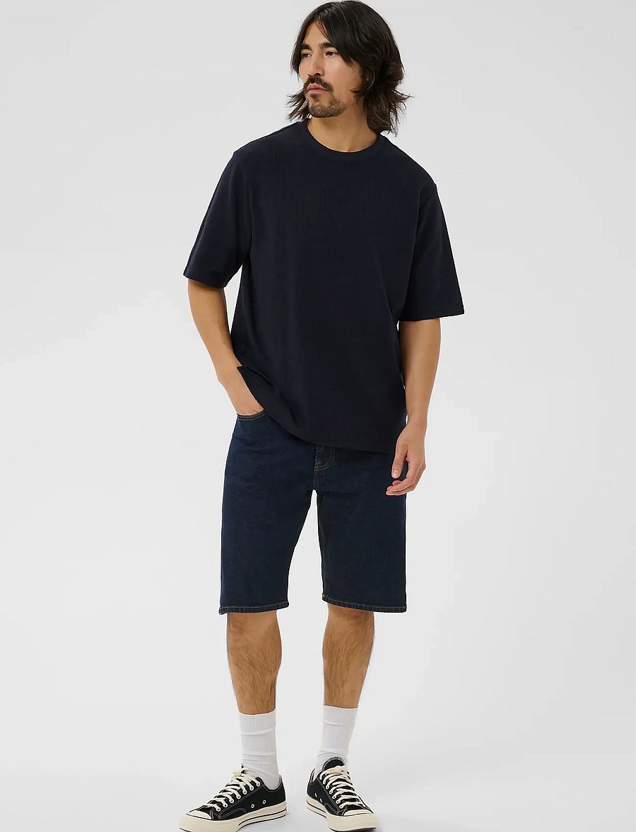 Matinique - MAkai Crew - kortærmede t-shirts - dark navy - 2
