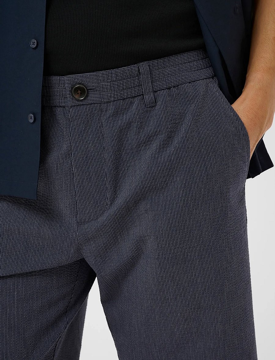 Matinique - MAfinch Short Heritage - casual shorts - dark navy - 4