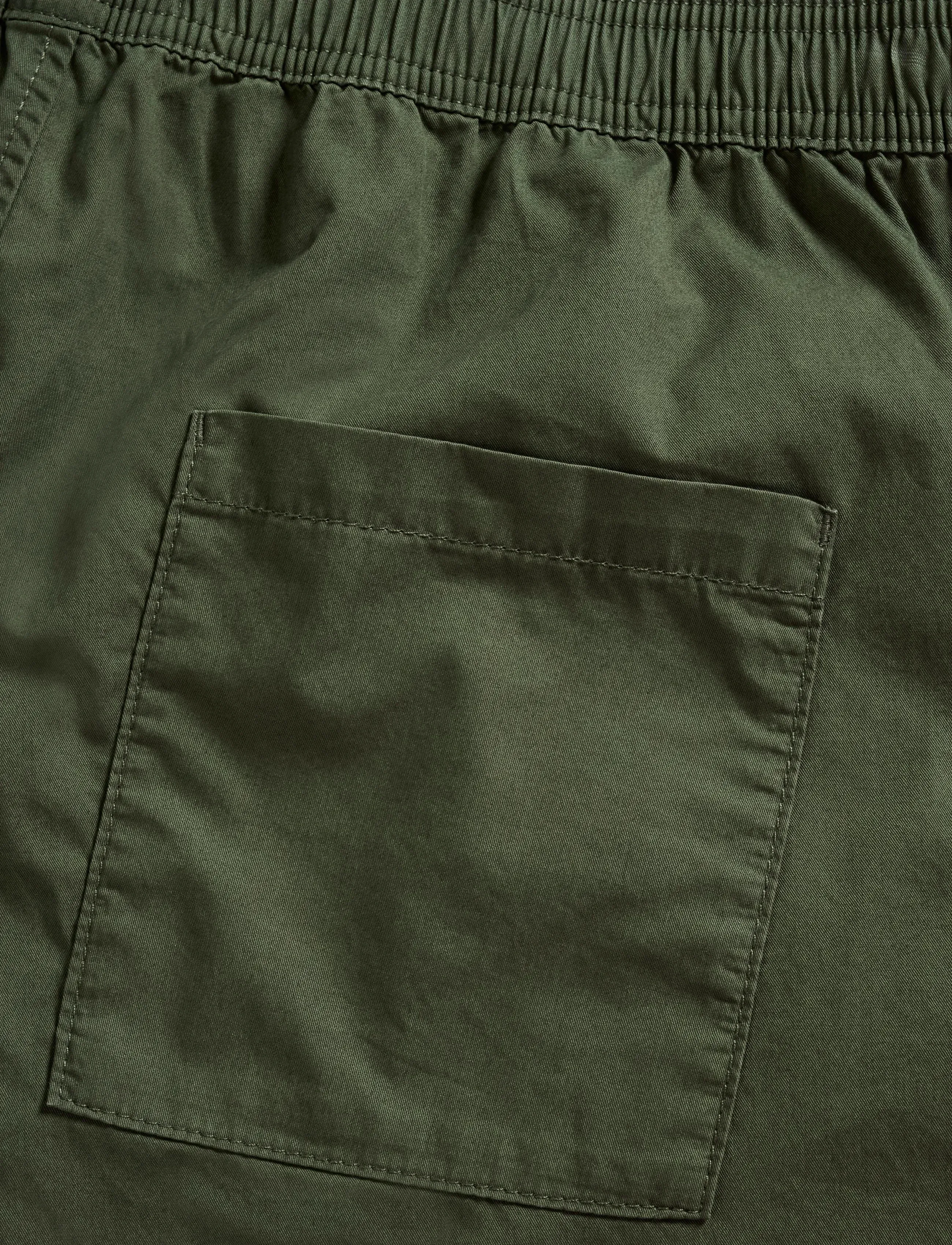 Matinique - MANoram shorts - casual shorts - thyme - 5