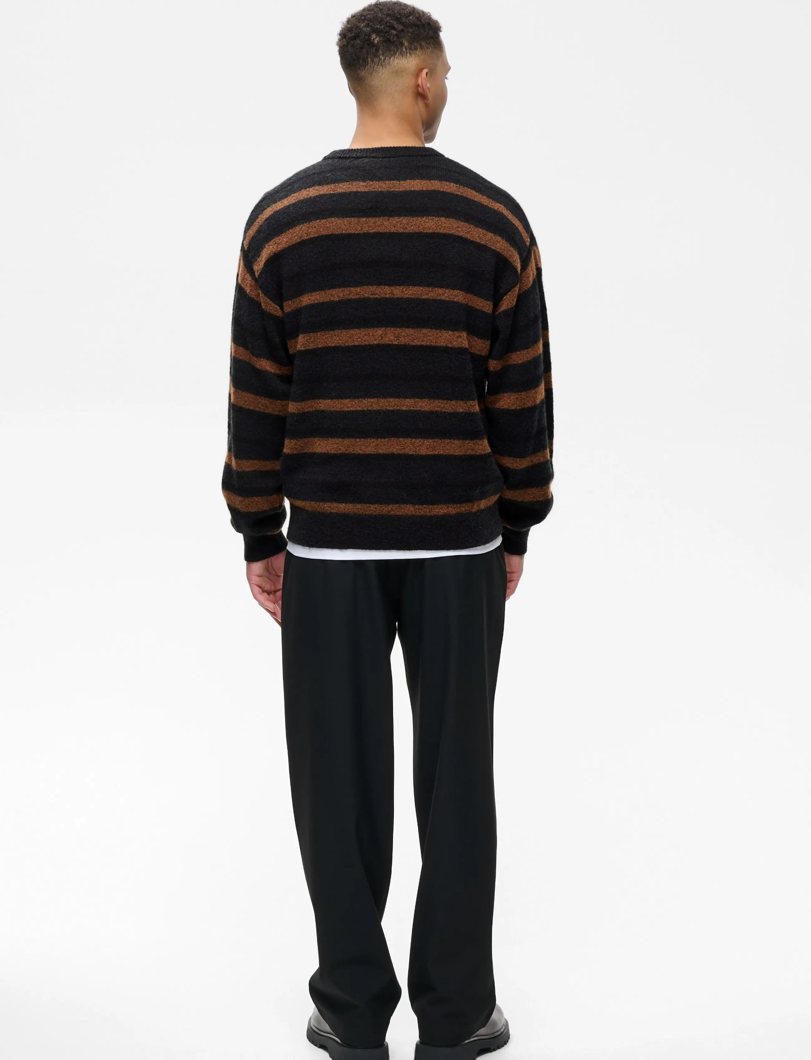Matinique - MAsweatio 73 - Ümara kaelusega - pirate black - 3