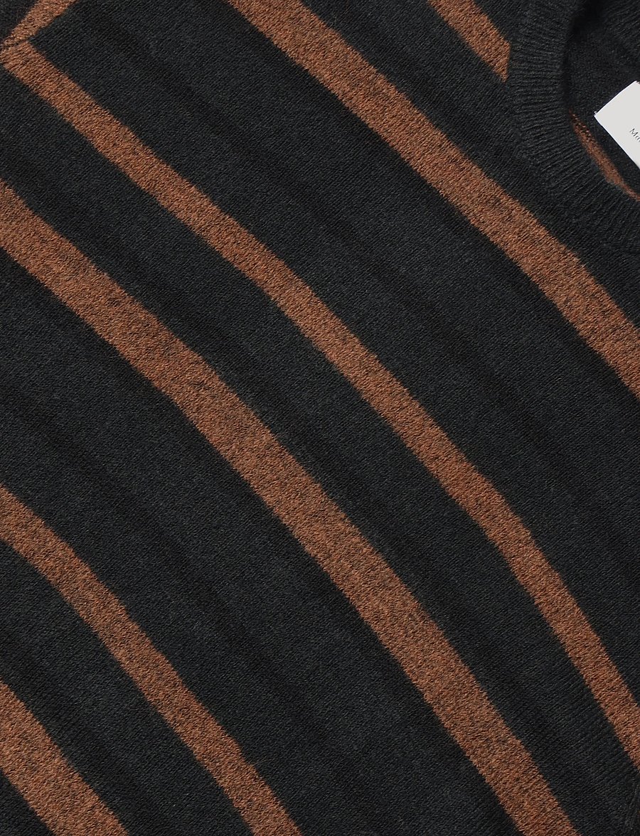 Matinique - MAsweatio 73 - Ümara kaelusega - pirate black - 5