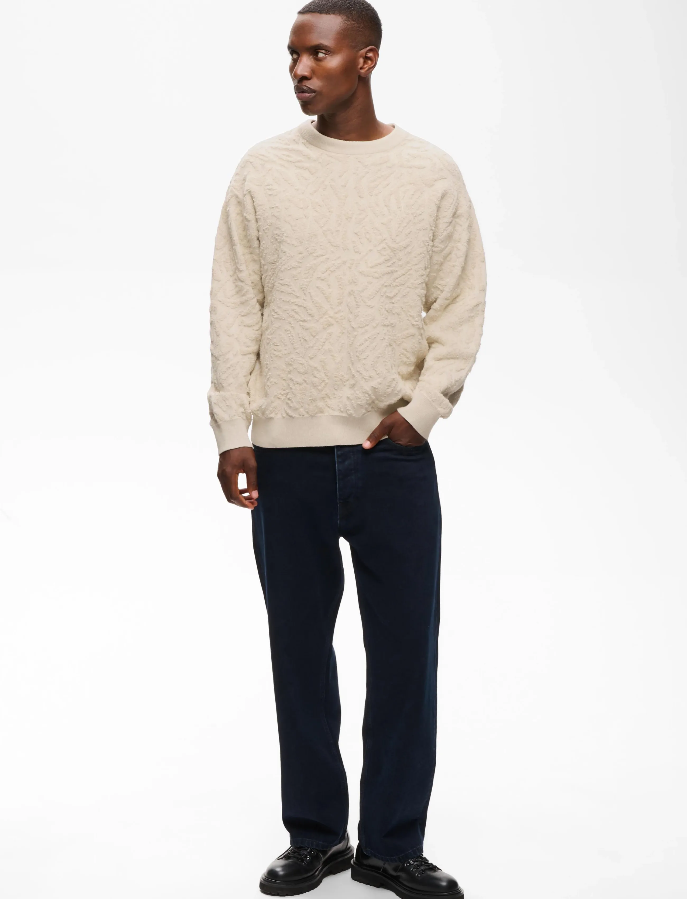Matinique - MAsweatio 73 - rund hals - off white - 3